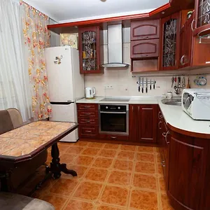 3-h-com-quartira-posutochno.hotels-of-kiev.com/